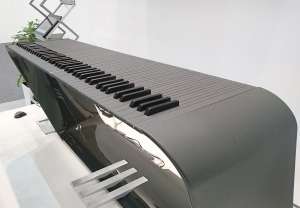 MIDI keyboard